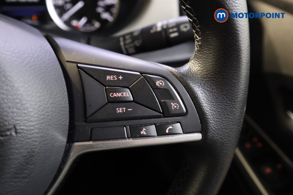 Nissan Micra Tekna Manual Petrol Hatchback - Stock Number (1598609) - 4th supplementary image