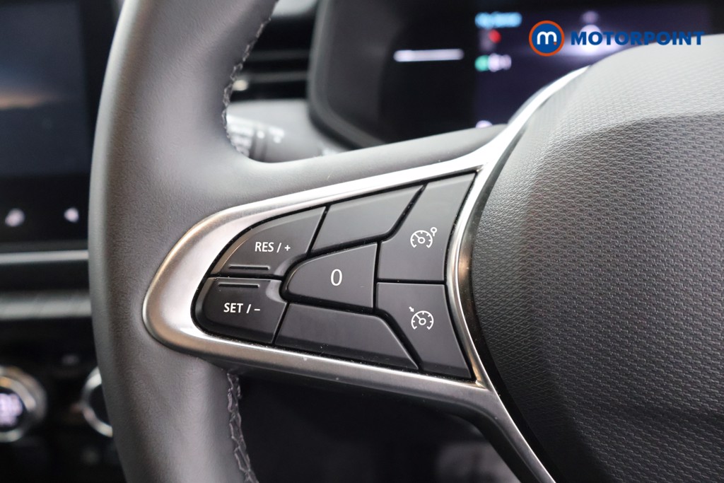 Renault Clio Techno Manual Petrol Hatchback - Stock Number (1598644) - 2nd supplementary image