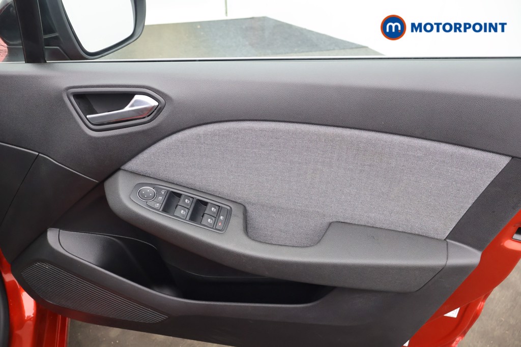 Renault Clio Techno Manual Petrol Hatchback - Stock Number (1598644) - 13th supplementary image