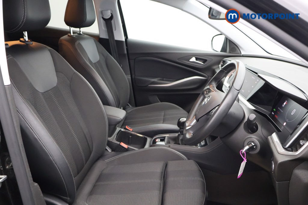 Vauxhall Grandland GS Manual Petrol SUV - Stock Number (1598645) - 13th supplementary image