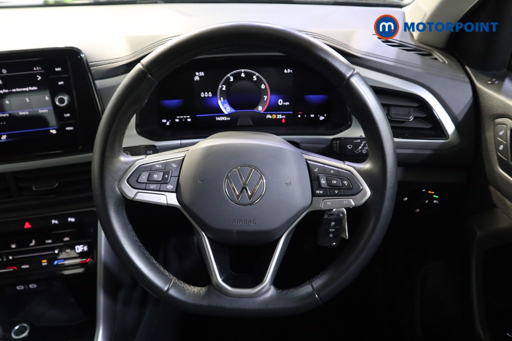 Volkswagen T-Roc Life Manual Petrol SUV - Stock Number (1598762) - 2nd supplementary image