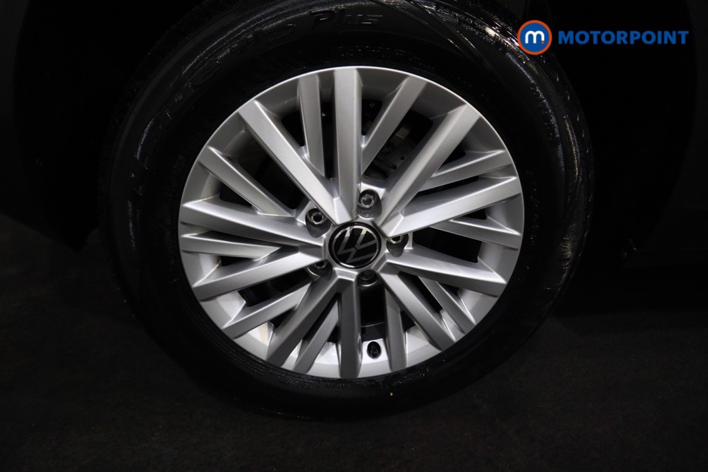 Volkswagen T-Roc Life Manual Petrol SUV - Stock Number (1598762) - 19th supplementary image