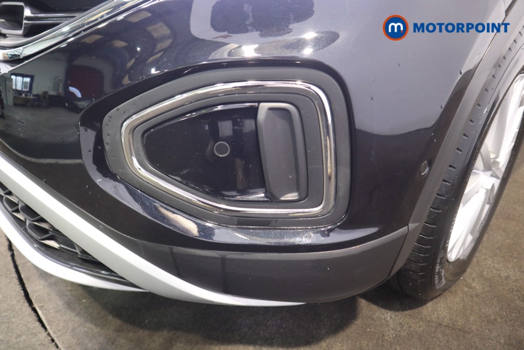 Volkswagen T-Roc Life Manual Petrol SUV - Stock Number (1598762) - 30th supplementary image