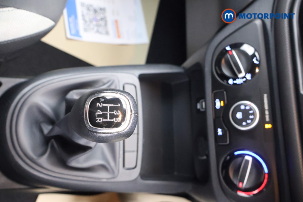 Hyundai I10 Se Connect Manual Petrol Hatchback - Stock Number (1599228) - 9th supplementary image