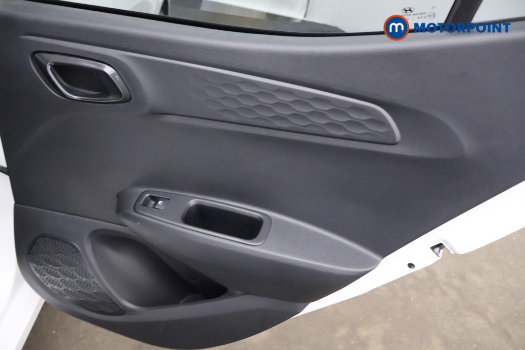 Hyundai I10 Se Connect Manual Petrol Hatchback - Stock Number (1599228) - 15th supplementary image
