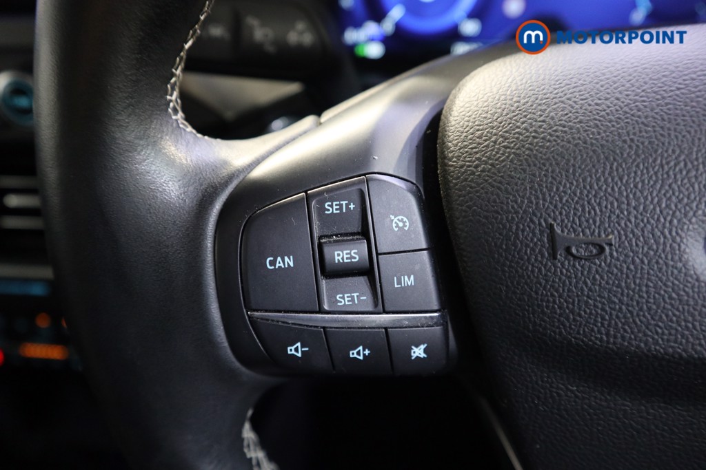 Ford Focus Active X Vignale Edition Manual Petrol Estate - Stock Number (1599297) - 3rd supplementary image