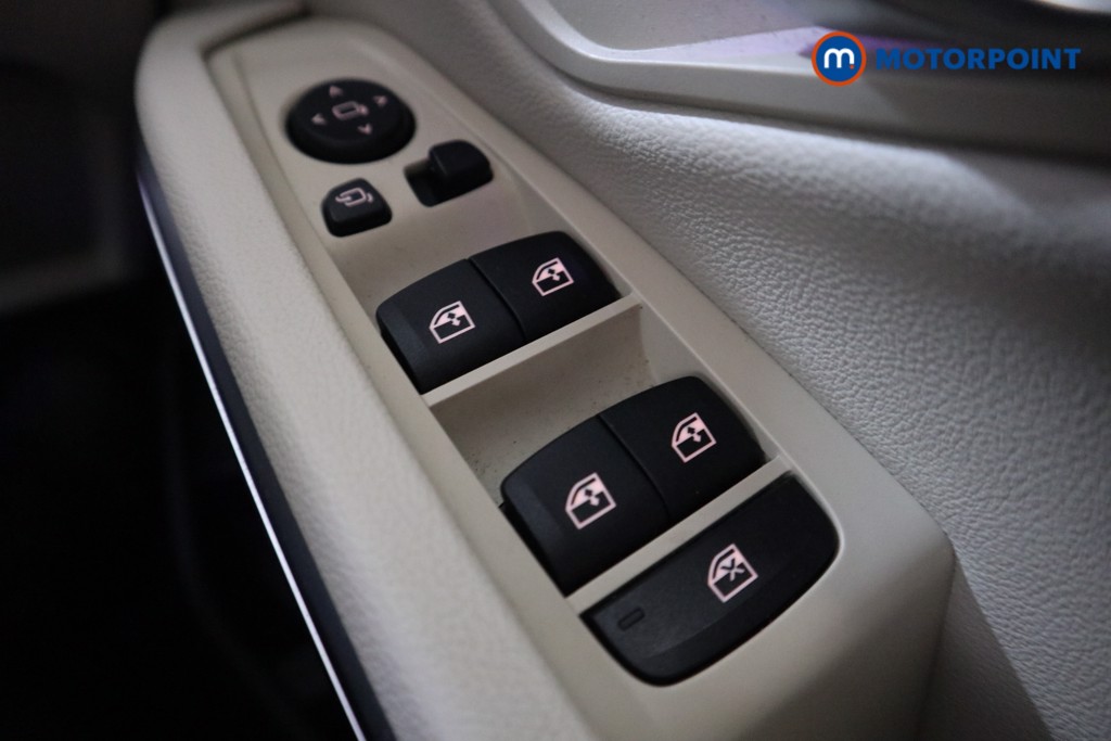 BMW 3 Series Sport Pro Automatic Petrol Plug-In Hybrid Saloon - Stock Number (1599390) - 5th supplementary image