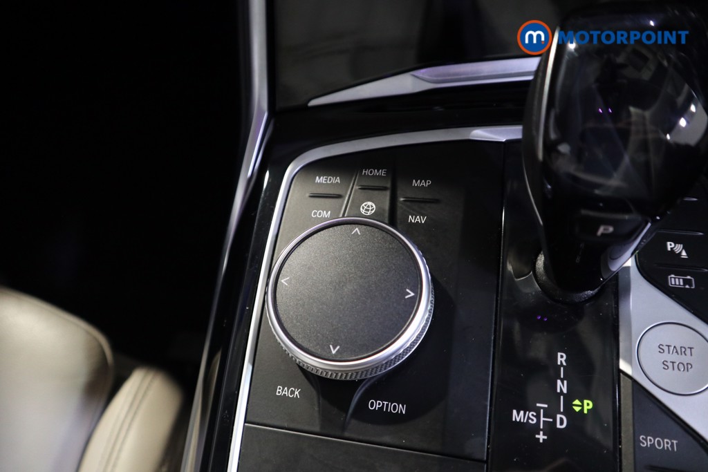 BMW 3 Series Sport Pro Automatic Petrol Plug-In Hybrid Saloon - Stock Number (1599390) - 12th supplementary image