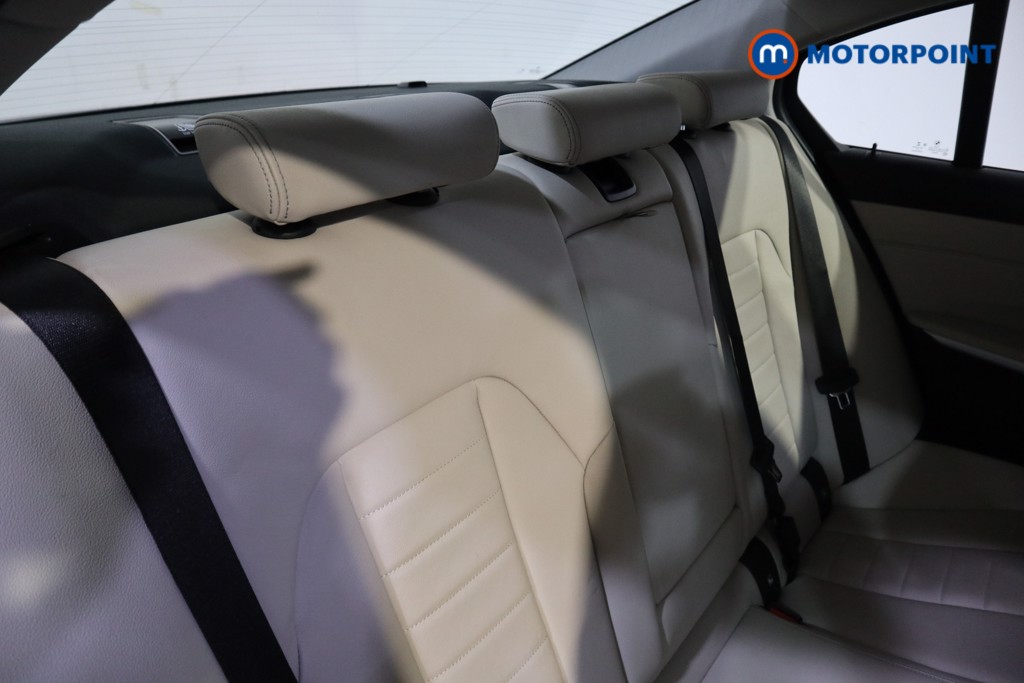 BMW 3 Series Sport Pro Automatic Petrol Plug-In Hybrid Saloon - Stock Number (1599390) - 14th supplementary image