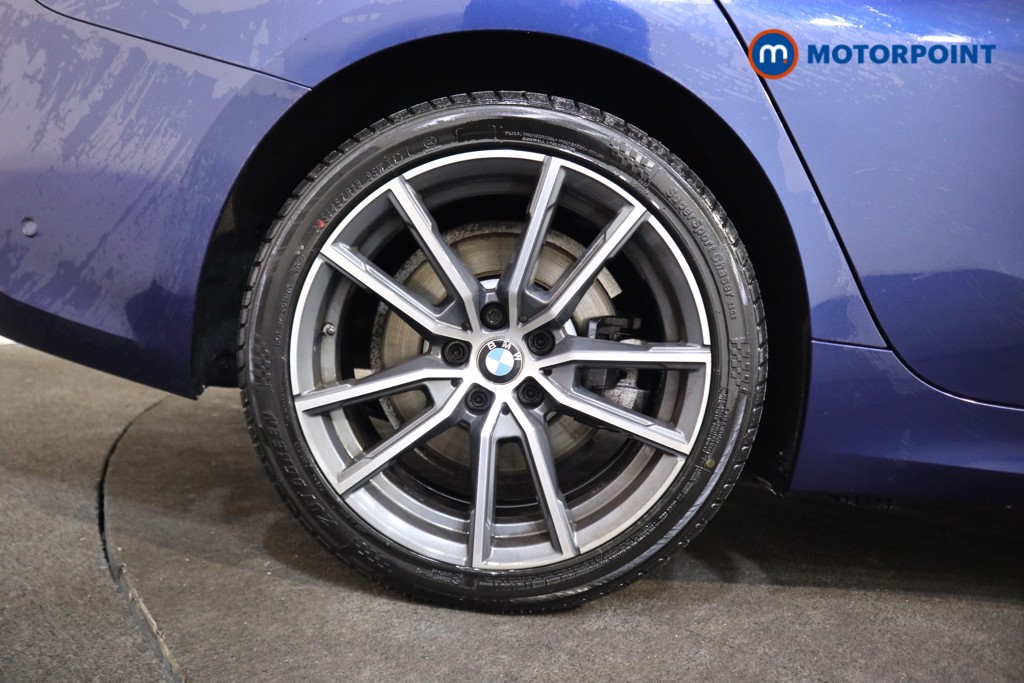 BMW 3 Series Sport Pro Automatic Petrol Plug-In Hybrid Saloon - Stock Number (1599390) - 16th supplementary image