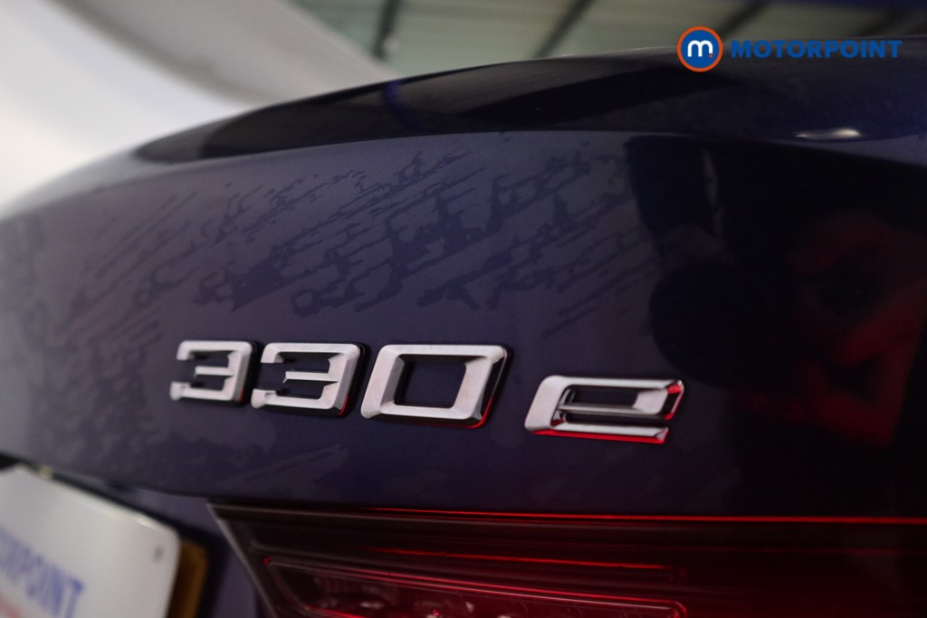 BMW 3 Series Sport Pro Automatic Petrol Plug-In Hybrid Saloon - Stock Number (1599390) - 23rd supplementary image