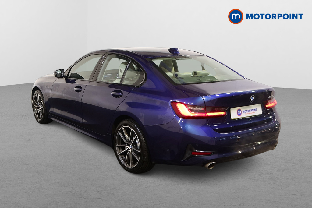 BMW 3 Series Sport Pro Automatic Petrol Plug-In Hybrid Saloon - Stock Number (1599390) - Passenger side rear corner