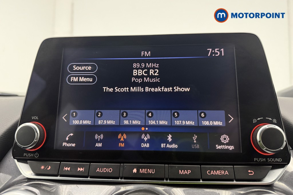 Nissan Juke N-Connecta Automatic Petrol SUV - Stock Number (1600274) - 4th supplementary image