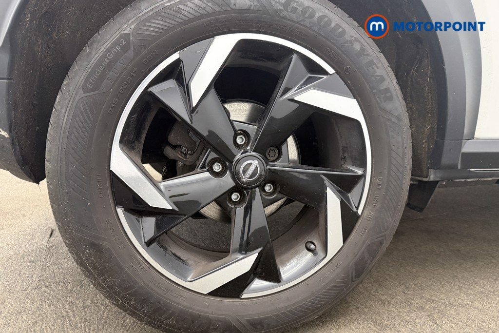 Nissan Juke N-Connecta Automatic Petrol SUV - Stock Number (1600274) - 10th supplementary image