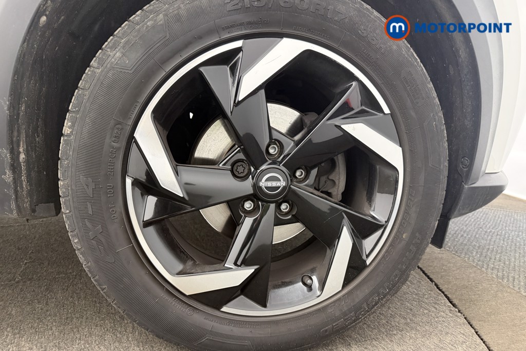 Nissan Juke N-Connecta Automatic Petrol SUV - Stock Number (1600274) - 11th supplementary image