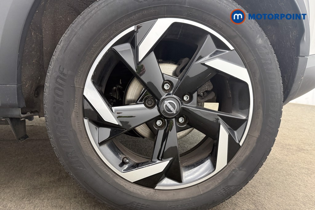 Nissan Juke N-Connecta Automatic Petrol SUV - Stock Number (1600274) - 13th supplementary image