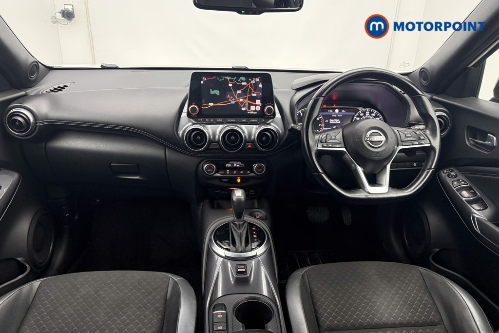 Nissan Juke N-Connecta Automatic Petrol SUV - Stock Number (1600274) - 1st supplementary image