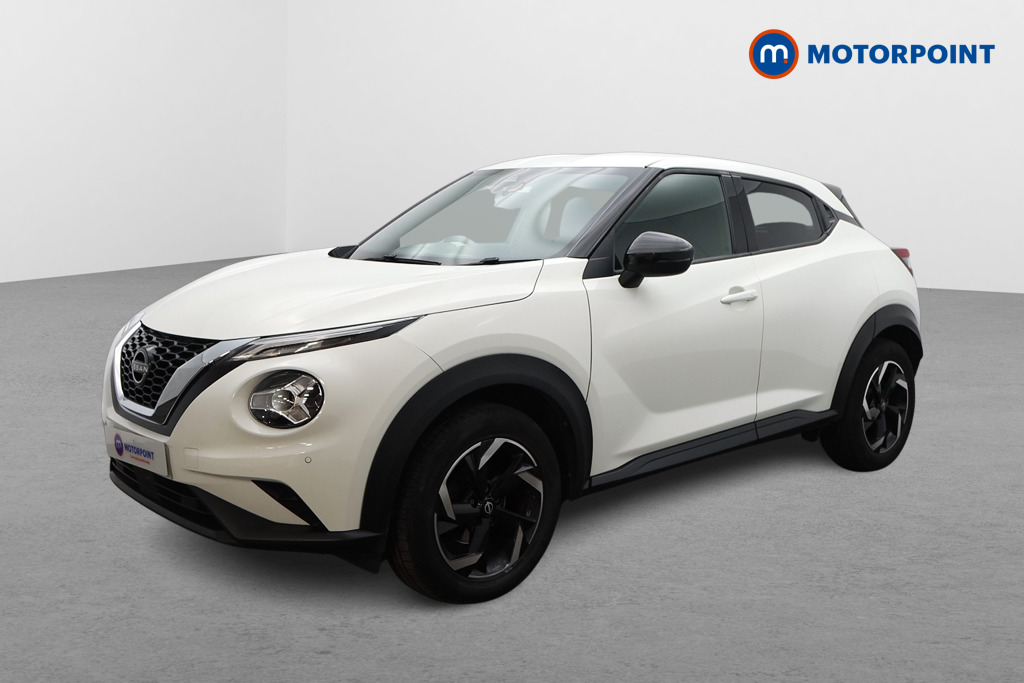 Nissan Juke N-Connecta Automatic Petrol SUV - Stock Number (1600274) - Passenger side front corner