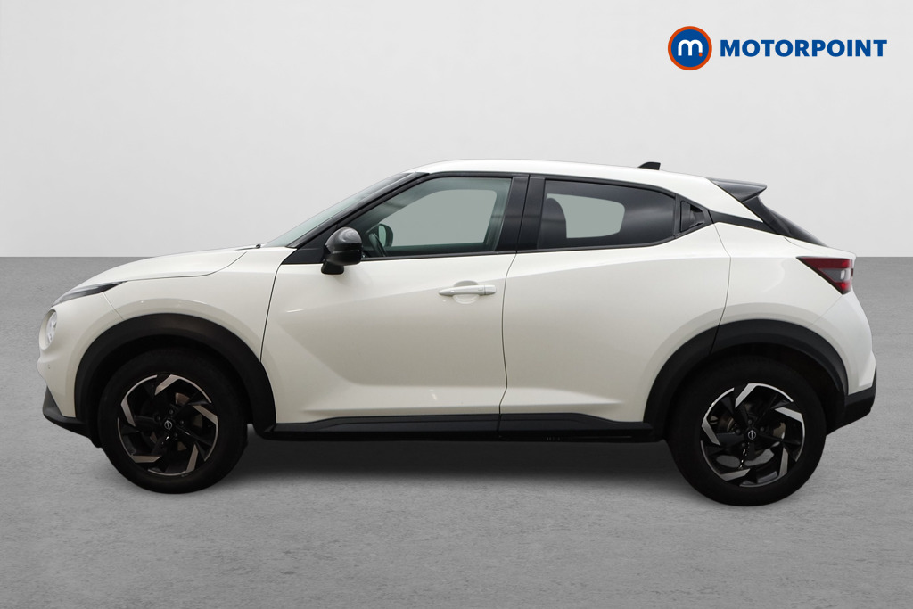 Nissan Juke N-Connecta Automatic Petrol SUV - Stock Number (1600274) - Passenger side
