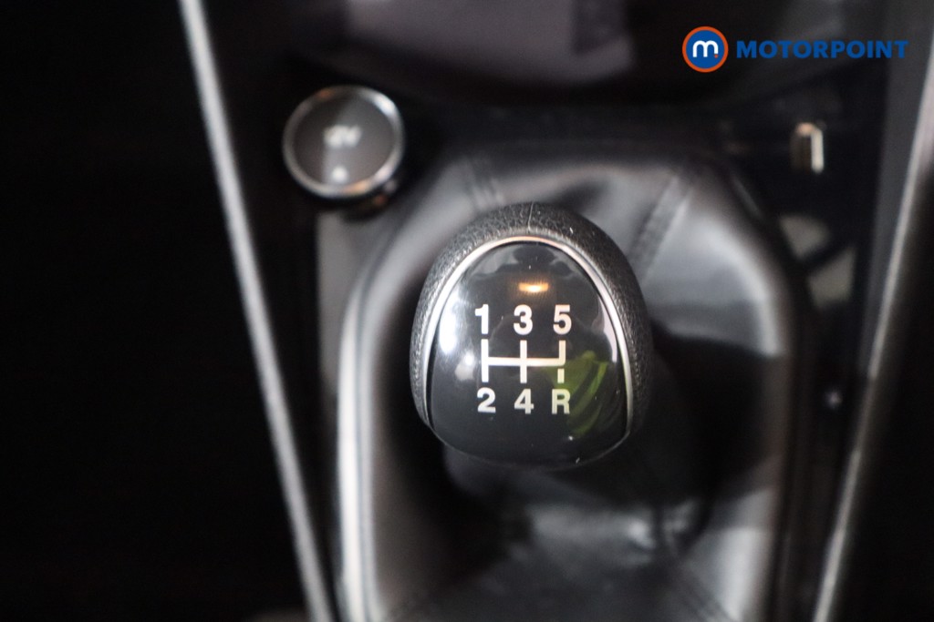 Ford Fiesta Trend Manual Petrol Hatchback - Stock Number (1600396) - 14th supplementary image