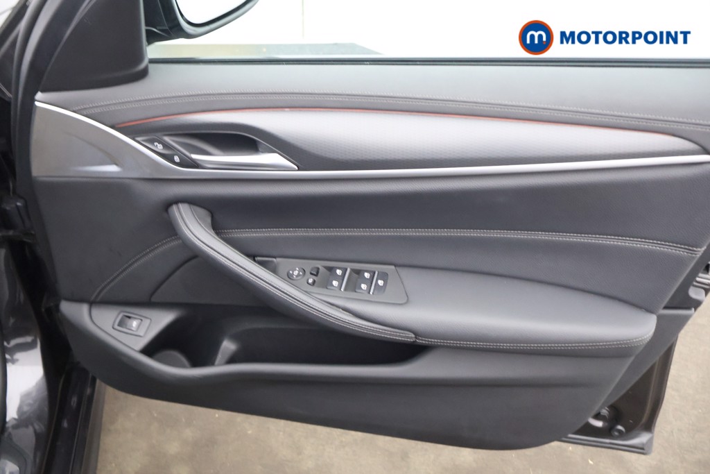 BMW 5 Series M Sport Automatic Diesel Estate - Stock Number (1600480) - 15th supplementary image