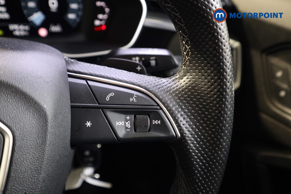 Audi Q3 Black Edition Automatic Petrol SUV - Stock Number (1600542) - 4th supplementary image