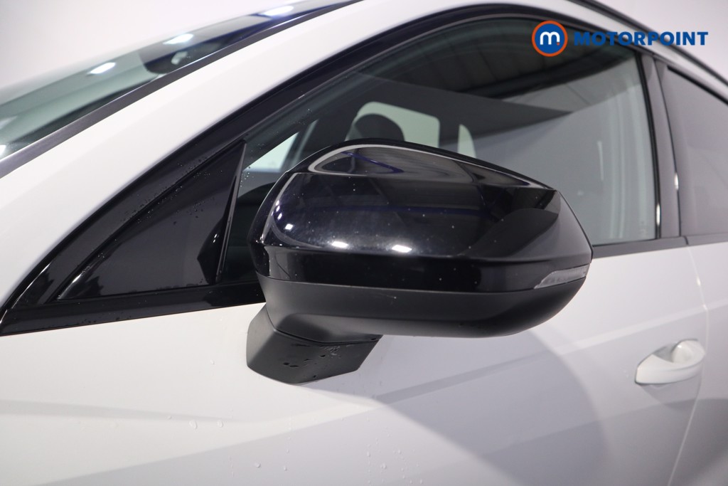 Audi Q3 Black Edition Automatic Petrol SUV - Stock Number (1600542) - 33rd supplementary image