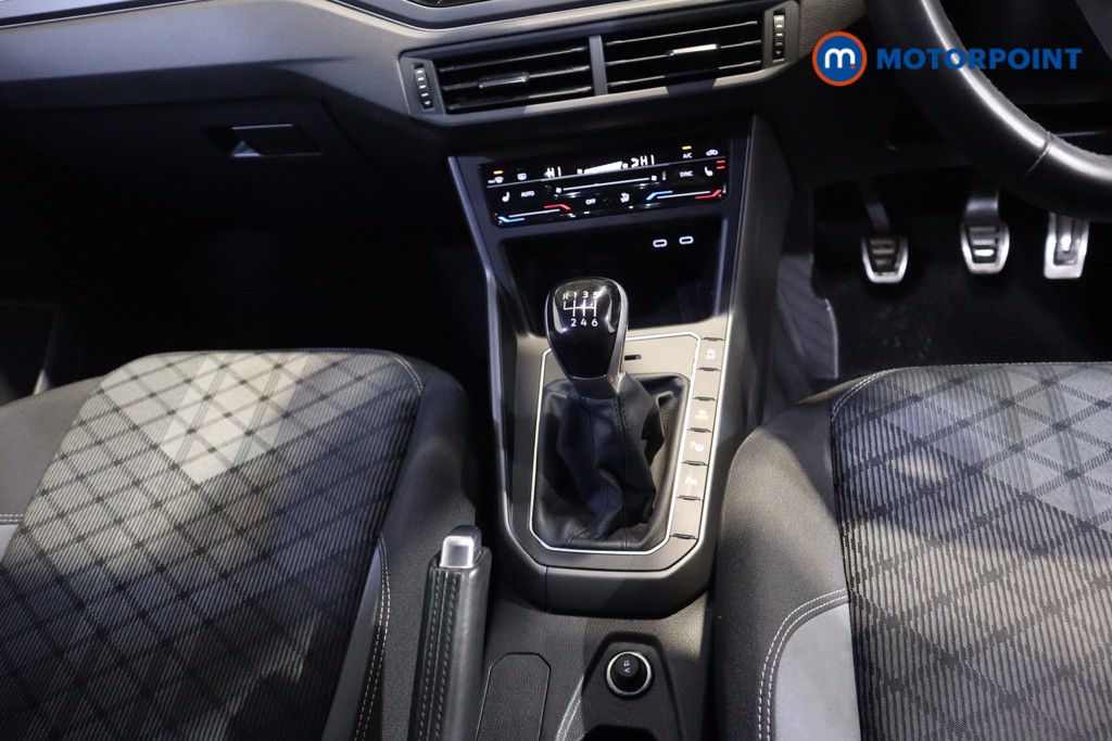 Volkswagen Taigo R-Line Manual Petrol SUV - Stock Number (1600617) - 7th supplementary image