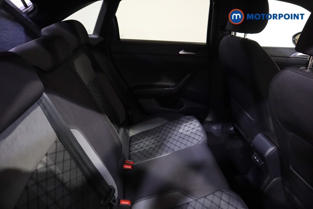 Volkswagen Taigo R-Line Manual Petrol SUV - Stock Number (1600617) - 19th supplementary image