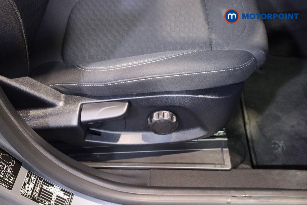 Ford Puma Titanium Manual Petrol SUV - Stock Number (1600906) - 17th supplementary image