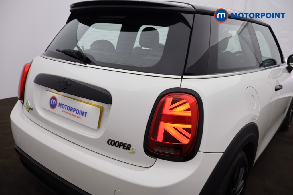 Mini Hatchback Cooper S Level 2 Automatic Electric Hatchback - Stock Number (1601110) - 20th supplementary image