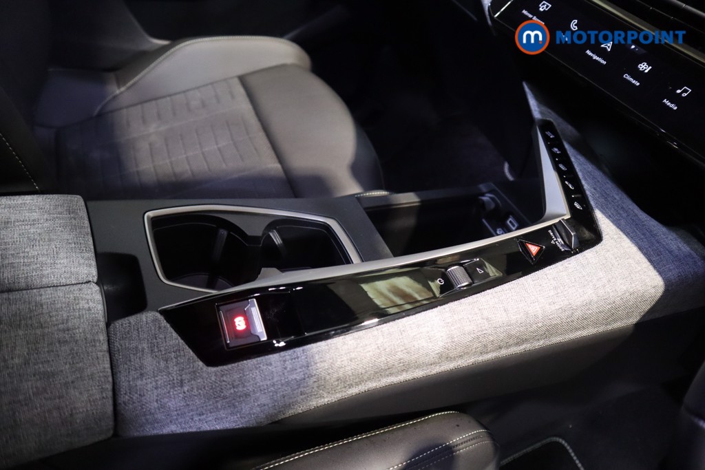 Peugeot 3008 GT Automatic Petrol SUV - Stock Number (1601220) - 7th supplementary image