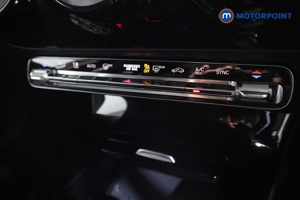 Mercedes-Benz A Class Amg Line Automatic Petrol Hatchback - Stock Number (1601253) - 8th supplementary image