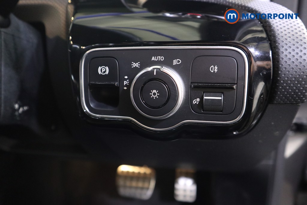 Mercedes-Benz A Class Amg Line Automatic Petrol Hatchback - Stock Number (1601253) - 10th supplementary image