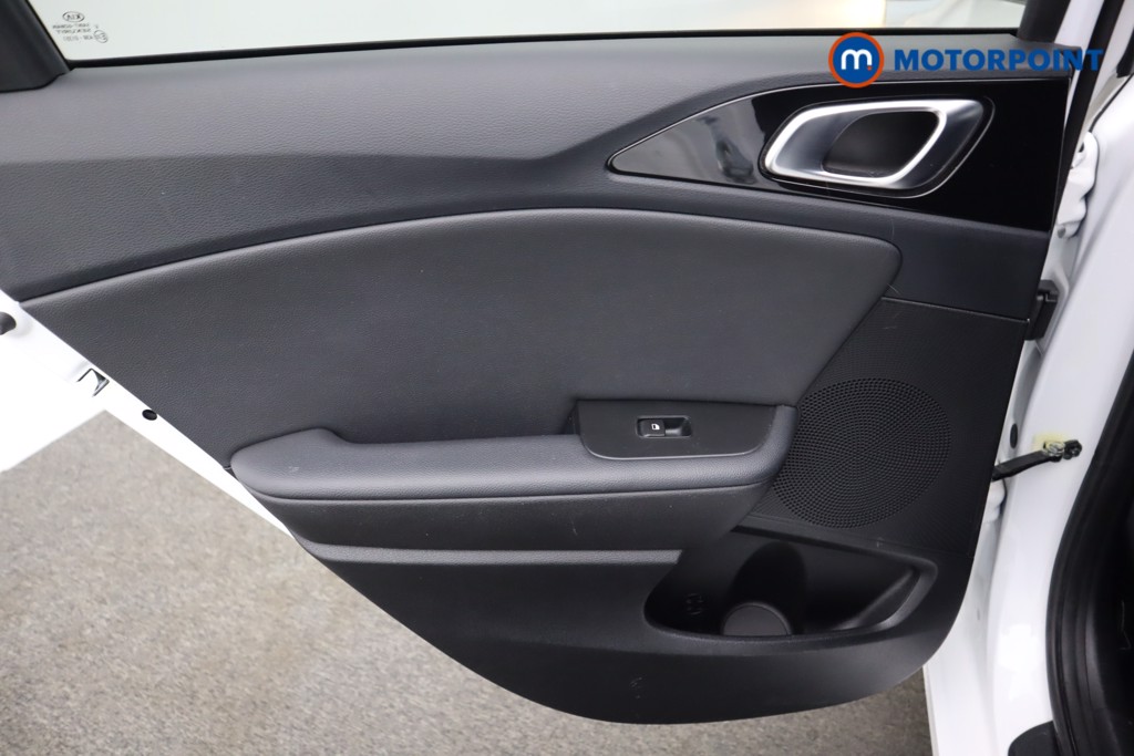 KIA Ceed 3 Manual Petrol Hatchback - Stock Number (1601297) - 27th supplementary image