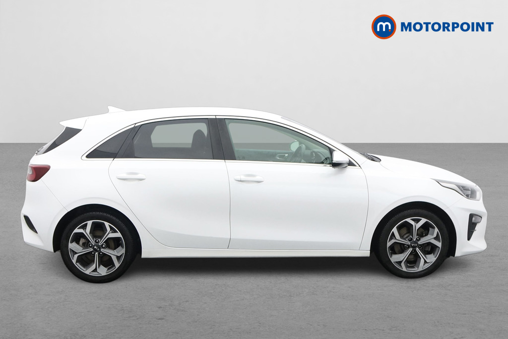 KIA Ceed 3 Manual Petrol Hatchback - Stock Number (1601297) - Drivers side