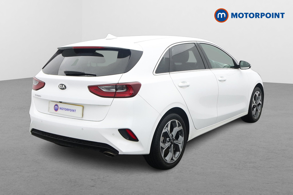 KIA Ceed 3 Manual Petrol Hatchback - Stock Number (1601297) - Drivers side rear corner