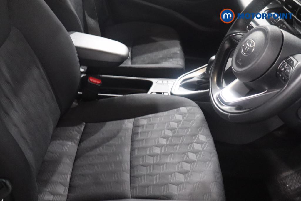 Toyota Yaris Icon Automatic Petrol-Electric Hybrid Hatchback - Stock Number (1601574) - 12th supplementary image