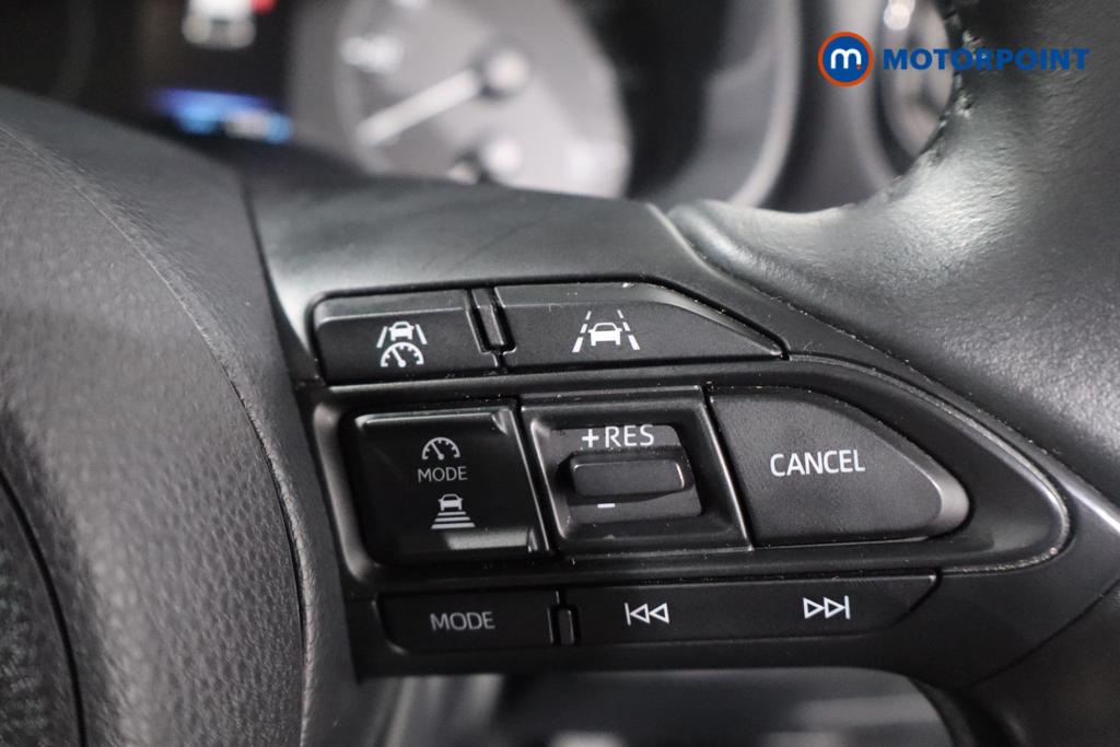 Toyota Yaris Icon Automatic Petrol-Electric Hybrid Hatchback - Stock Number (1601574) - 14th supplementary image