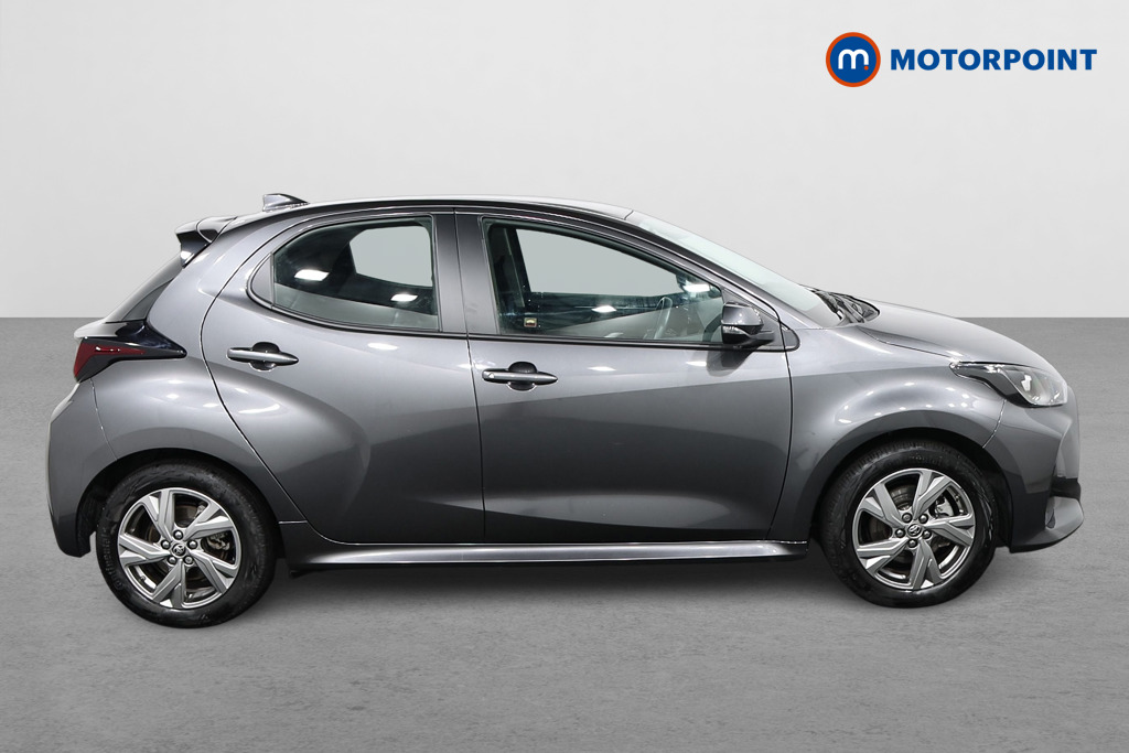 Toyota Yaris Icon Automatic Petrol-Electric Hybrid Hatchback - Stock Number (1601574) - Drivers side