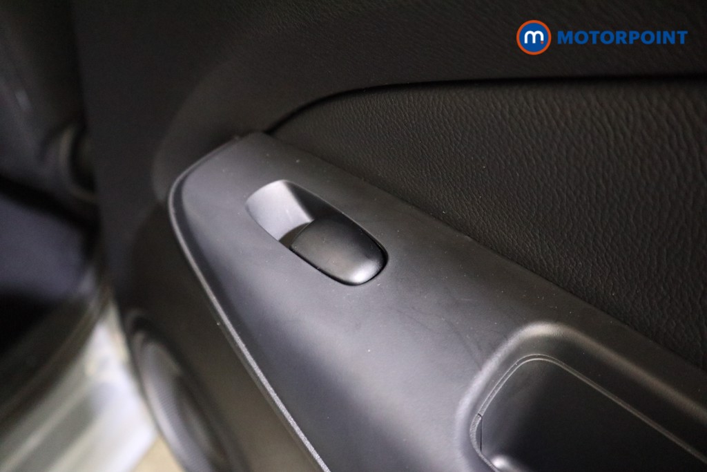 Nissan Juke N-Sport Automatic Petrol-Electric Hybrid SUV - Stock Number (1601616) - 17th supplementary image