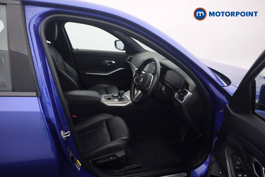 BMW 3 Series M Sport Automatic Petrol Plug-In Hybrid Saloon - Stock Number (1601630) - 25th supplementary image