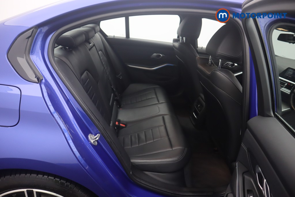 BMW 3 Series M Sport Automatic Petrol Plug-In Hybrid Saloon - Stock Number (1601630) - 30th supplementary image