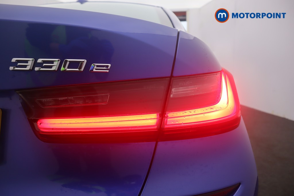 BMW 3 Series M Sport Automatic Petrol Plug-In Hybrid Saloon - Stock Number (1601630) - 32nd supplementary image