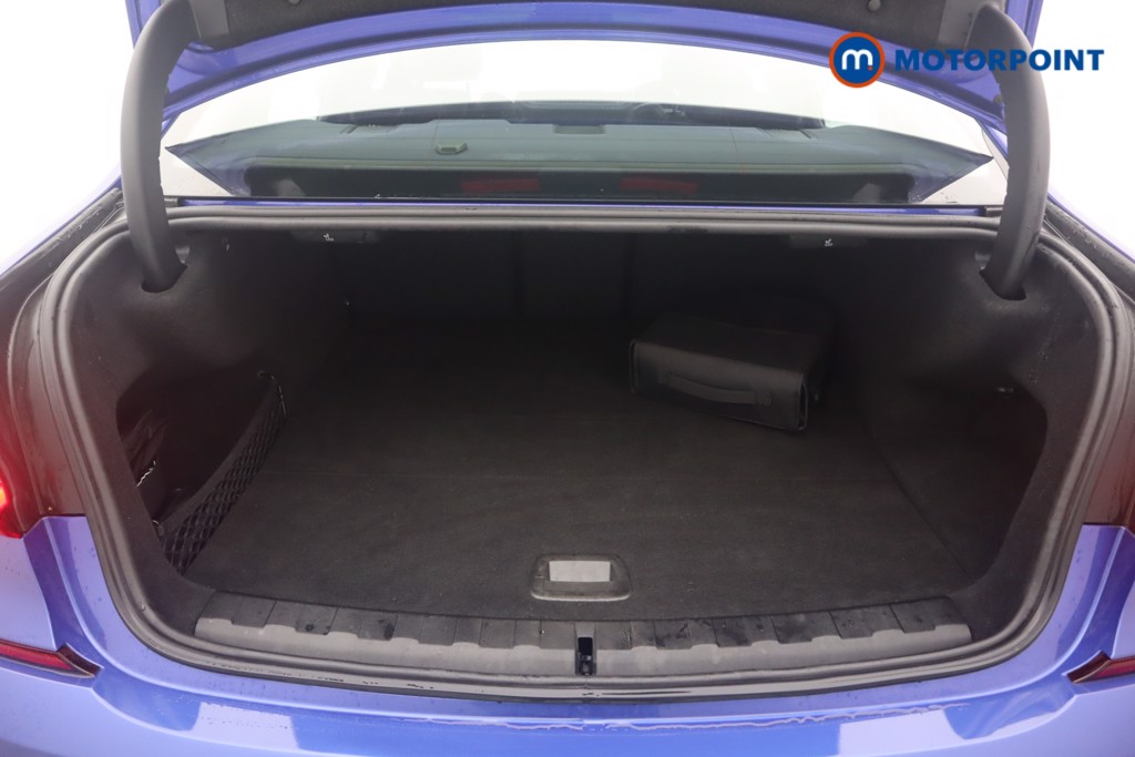 BMW 3 Series M Sport Automatic Petrol Plug-In Hybrid Saloon - Stock Number (1601630) - 33rd supplementary image