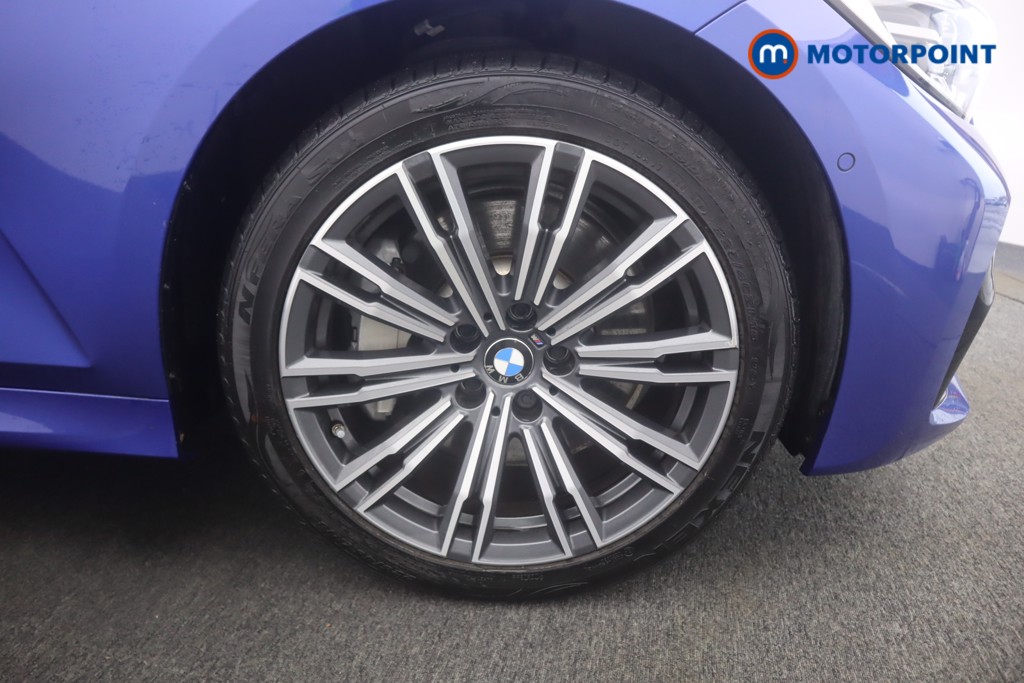 BMW 3 Series M Sport Automatic Petrol Plug-In Hybrid Saloon - Stock Number (1601630) - 41st supplementary image