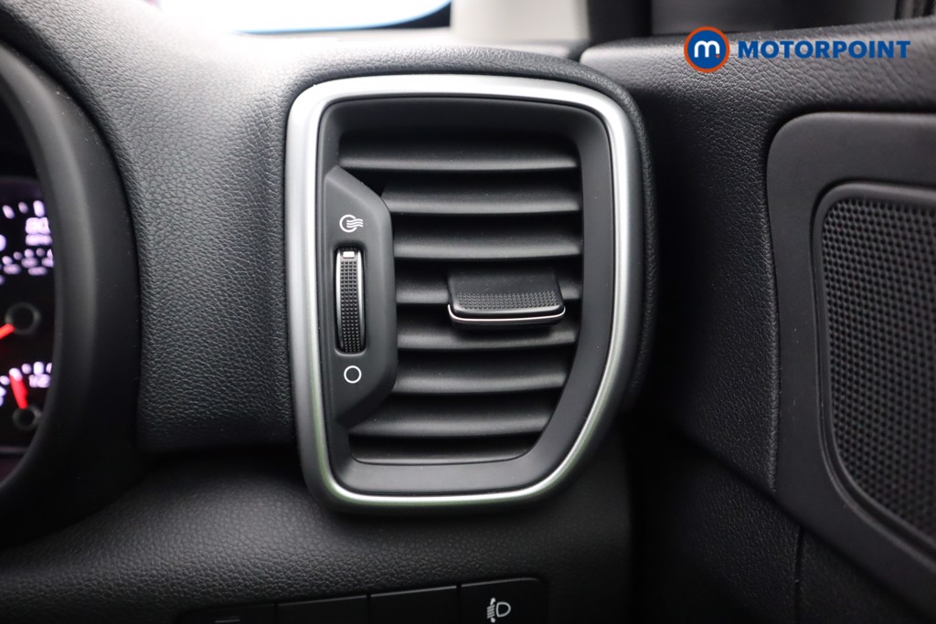 KIA Sportage 2 Manual Petrol SUV - Stock Number (1601824) - 9th supplementary image