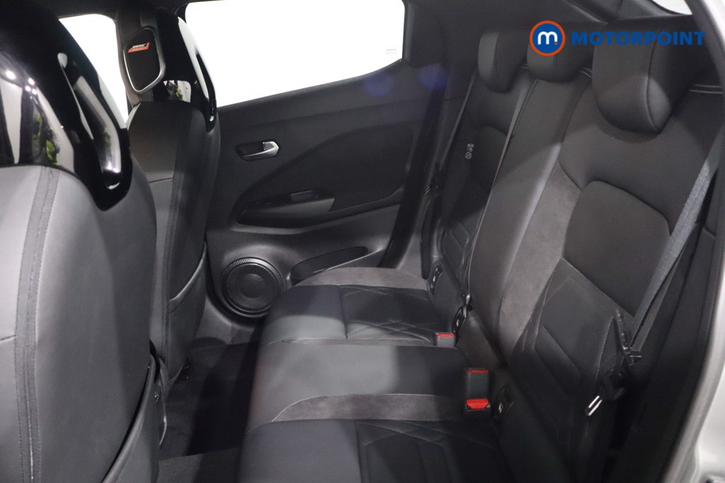 Nissan Juke Tekna-Plus Manual Petrol SUV - Stock Number (1601897) - 5th supplementary image