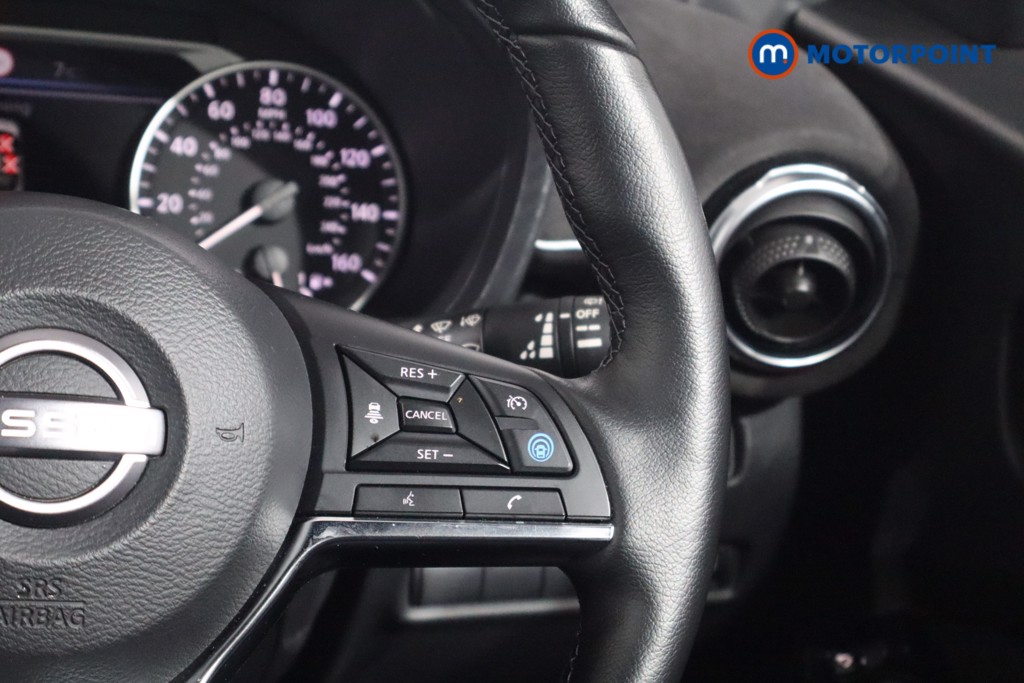 Nissan Juke Tekna-Plus Manual Petrol SUV - Stock Number (1601897) - 8th supplementary image