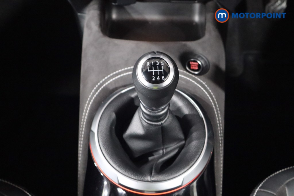 Nissan Juke Tekna-Plus Manual Petrol SUV - Stock Number (1601897) - 14th supplementary image